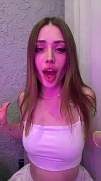 Snapshot of Elizabeth_Tay chatting on February 24, 2026, 5:14 pm Elizabeth Tay online show from February 24, 2026, 5:14 pm