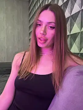 Snapshot of Elizabeth_Tay chatting on March 10, 2026, 6:34 pm Elizabeth Tay online show from March 10, 2026, 6:34 pm