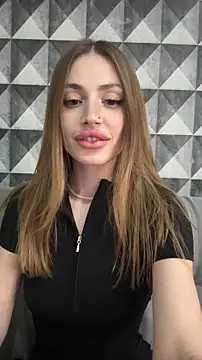 Snapshot of Elizabeth_Tay chatting on February 12, 2026, 9:58 pm Elizabeth Tay online show from February 12, 2026, 9:58 pm