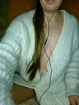 Miciaincalor online show from February 11, 2026, 9:58 pm