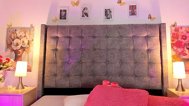 Linda Fosterr online show from March 3, 2026, 7:43 pm