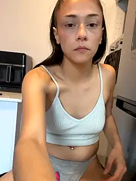 Snapshot of Zakiramym chatting on October 12, 2025, 3:57 pm Zakiramym online show from October 12, 2025, 3:57 pm