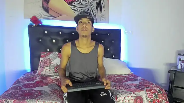 Snapshot of xxKamadevaxx chatting on November 2, 2025, 12:32 pm xxKamadevaxx online show from November 2, 2025, 12:32 pm