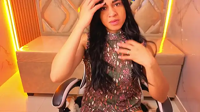 Maia Tx online show from December 15, 2025, 12:55 pm