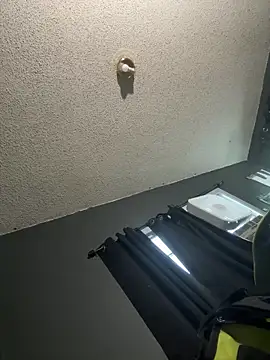 Snapshot of busnfatnutsLildee chatting on October 31, 2025, 12:51 am busnfatnutsLildee online show from October 31, 2025, 12:51 am