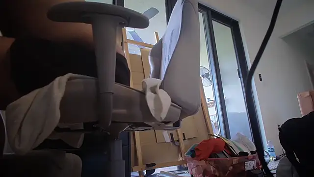 jasoncali305 online show from September 22, 2025, 3:18 pm