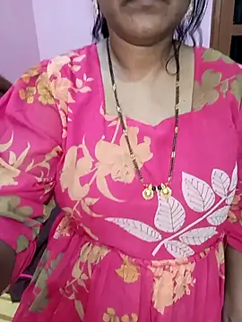 Snapshot of KannadaTamilTeluguBeauty chatting on May 24, 2026, 8:09 pm KannadaTamilTeluguBeauty online show from May 24, 2026, 8:09 pm