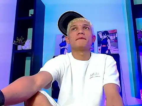 EL VENEZOLANO 22CM online show from October 23, 2025, 4:44 am