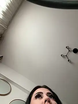 Andrestarr online show from May 27, 2026, 4:36 pm