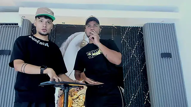 Snapshot of Iam_Steven chatting on September 21, 2025, 12:32 pm Iam Steven online show from September 21, 2025, 12:32 pm