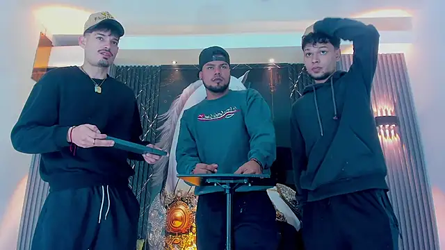 Snapshot of Iam_Steven chatting on October 10, 2025, 12:39 pm Iam Steven online show from October 10, 2025, 12:39 pm