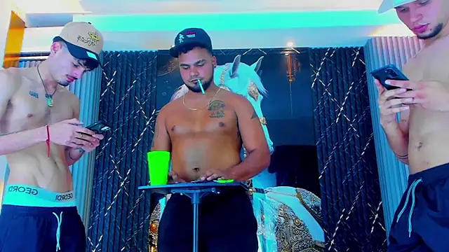 Snapshot of Iam_Steven chatting on September 21, 2025, 12:05 am Iam Steven online show from September 21, 2025, 12:05 am