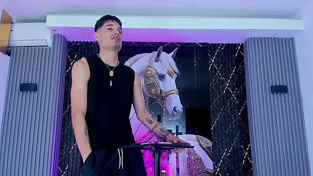 Snapshot of Iam_Steven chatting on November 26, 2025, 3:23 pm Iam Steven online show from November 26, 2025, 3:23 pm