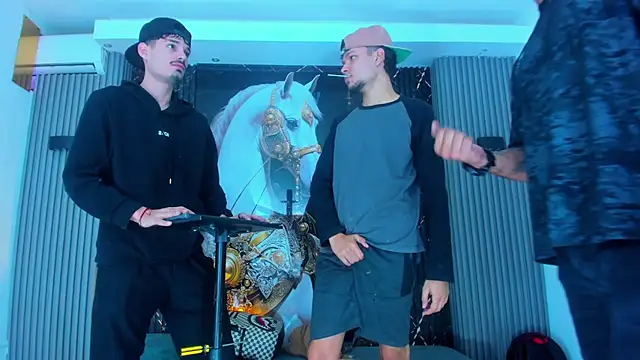 Snapshot of Iam_Steven chatting on October 3, 2025, 12:06 pm Iam Steven online show from October 3, 2025, 12:06 pm