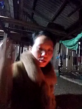 Snapshot of bonnie-00 chatting on December 14, 2025, 11:21 pm bonnie-00 online show from December 14, 2025, 11:21 pm