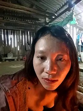 Snapshot of bonnie-00 chatting on October 31, 2025, 11:55 pm bonnie-00 online show from October 31, 2025, 11:55 pm