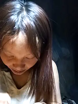 bonnie-00 online show from April 8, 2026, 3:13 pm