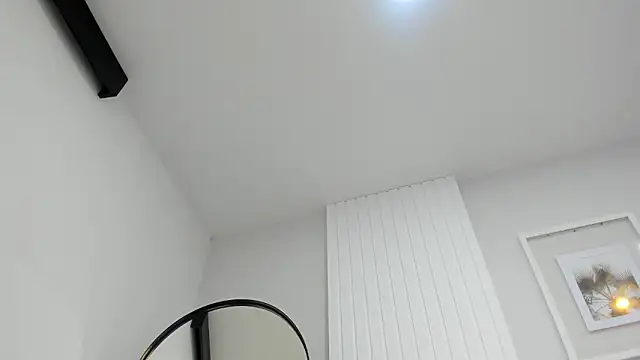 cherry skinny  online show from March 13, 2026, 3:33 am