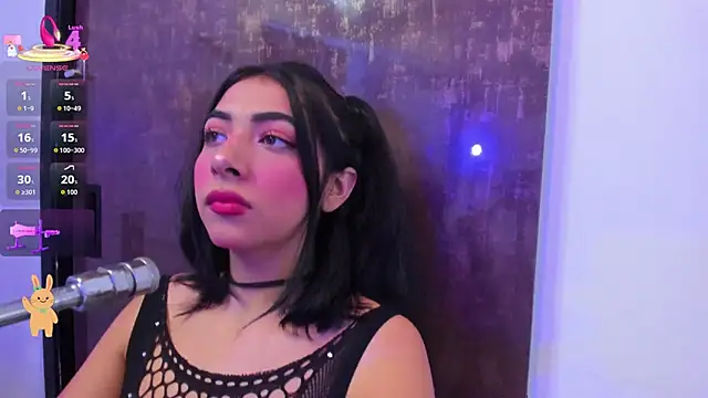 Snapshot of cherry_skinny_ chatting on April 17, 2026, 3:53 am cherry skinny online show from April 17, 2026, 3:53 am
