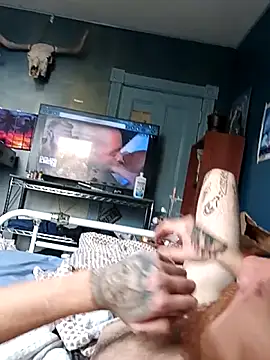 Snapshot of kash49292 chatting on October 5, 2025, 1:24 pm kash49292 online show from October 5, 2025, 1:24 pm