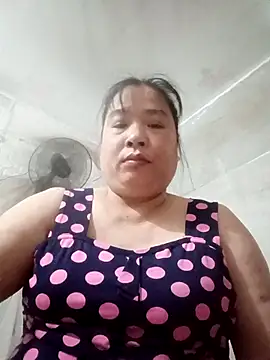 Snapshot of alussy chatting on September 15, 2025, 8:15 am alussy online show from September 15, 2025, 8:15 am