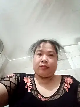 Snapshot of alussy chatting on September 22, 2025, 11:49 am alussy online show from September 22, 2025, 11:49 am