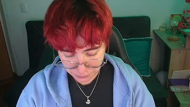 Miacatsito3 online show from December 21, 2025, 2:57 am