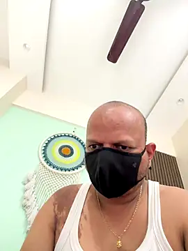 Snapshot of Adityashivani_143 chatting on September 24, 2025, 2:40 am Adityashivani 143 online show from September 24, 2025, 2:40 am