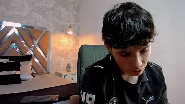 kraven lust online show from November 25, 2025, 3:07 am