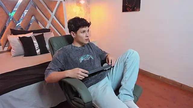 kraven lust online show from September 16, 2025, 3:07 am