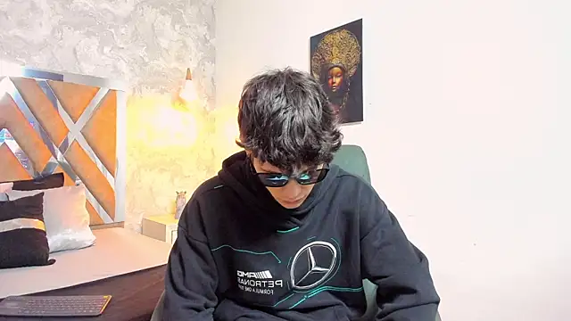 Snapshot of kraven_lust chatting on February 7, 2026, 3:03 am kraven lust online show from February 7, 2026, 3:03 am