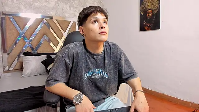 Snapshot of kraven_lust chatting on February 12, 2026, 3:06 am kraven lust online show from February 12, 2026, 3:06 am