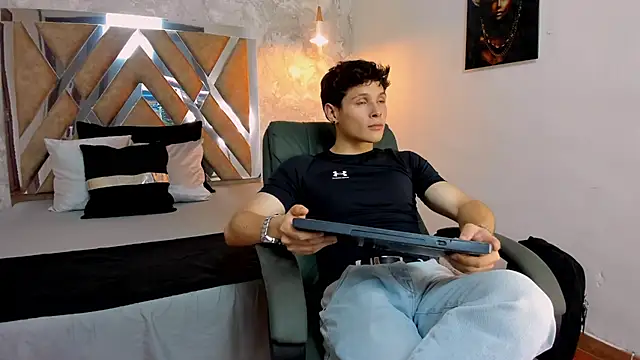 kraven lust online show from November 26, 2025, 3:06 am