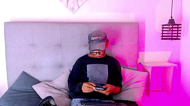 Snapshot of Billie_Turner_ chatting on September 21, 2025, 4:28 am Billie Turner online show from September 21, 2025, 4:28 am