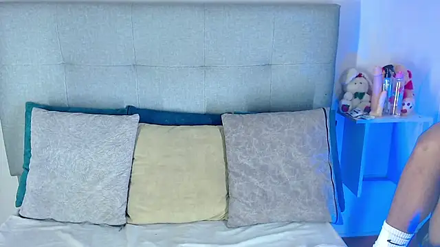 Snapshot of Billie_Turner_ chatting on October 14, 2025, 4:46 am Billie Turner online show from October 14, 2025, 4:46 am