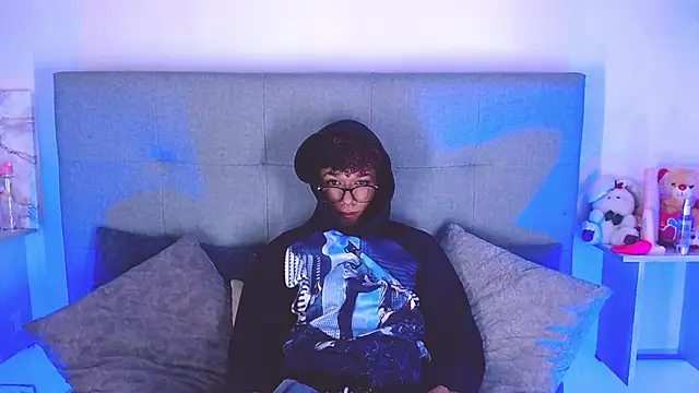 Snapshot of Billie_Turner_ chatting on October 9, 2025, 4:13 am Billie Turner online show from October 9, 2025, 4:13 am