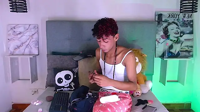 Snapshot of Billie_Turner_ chatting on November 8, 2025, 4:16 am Billie Turner online show from November 8, 2025, 4:16 am