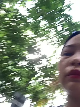 lisa wren online show from October 13, 2025, 8:27 am