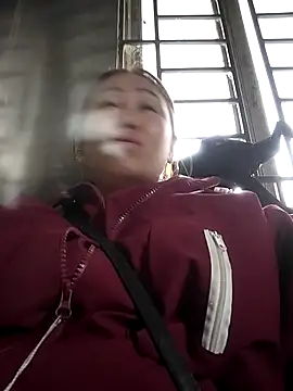 Snapshot of Dung_x chatting on March 5, 2026, 6:54 am Dung x online show from March 5, 2026, 6:54 am