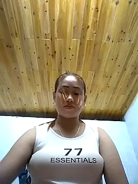 Snapshot of Dung_x chatting on October 16, 2025, 12:35 pm Dung x online show from October 16, 2025, 12:35 pm