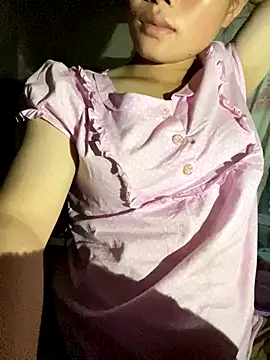 Snapshot of Van_xx chatting on September 19, 2025, 1:04 pm Van xx online show from September 19, 2025, 1:04 pm