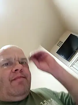 narrowboy online show from November 14, 2025, 1:59 pm