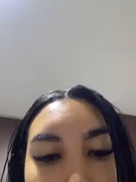 Snapshot of karolaalcendra chatting on December 2, 2025, 12:00 am karolaalcendra online show from December 2, 2025, 12:00 am