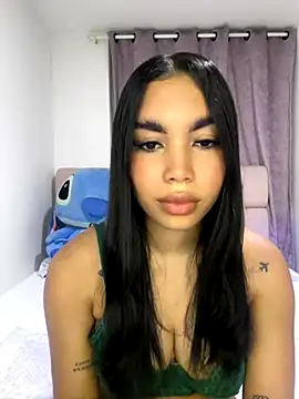 Snapshot of karolaalcendra chatting on November 26, 2025, 3:06 am karolaalcendra online show from November 26, 2025, 3:06 am