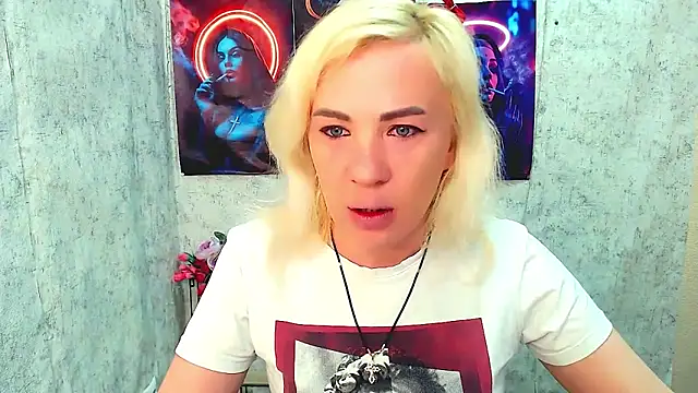 EmmaCat  online show from March 24, 2026, 5:18 am