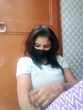 Snapshot of Arti_ chatting on October 12, 2025, 5:47 pm Arti online show from October 12, 2025, 5:47 pm