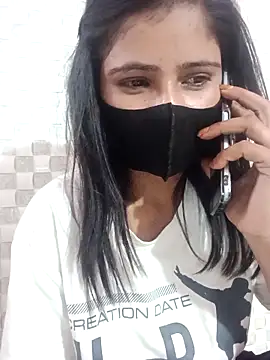 Snapshot of Arti_ chatting on October 21, 2025, 5:34 pm Arti online show from October 21, 2025, 5:34 pm