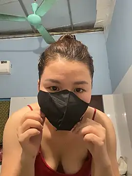 Snapshot of AmyChan086 chatting on September 24, 2025, 11:28 am AmyChan086 online show from September 24, 2025, 11:28 am