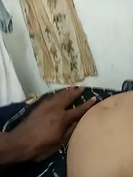 meenahotdarling online show from September 14, 2025, 4:40 pm