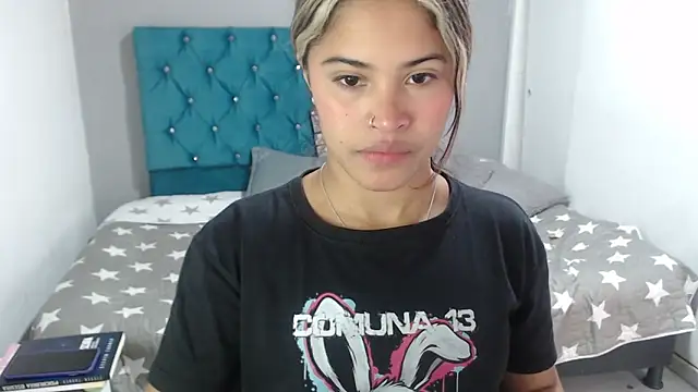Snapshot of mia_sexgirl chatting on May 7, 2026, 12:19 pm mia sexgirl online show from May 7, 2026, 12:19 pm